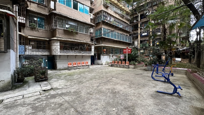 鸿雁巷21号外景图