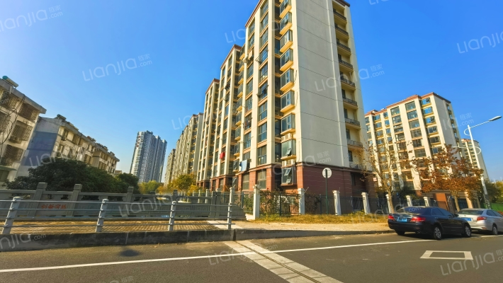 春阳花苑外景图