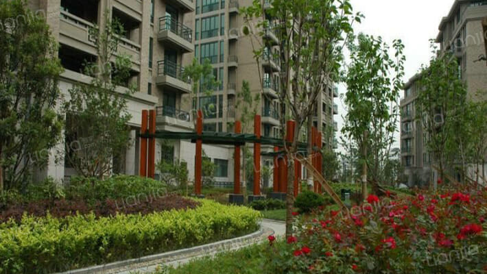 利兹城市公寓外景图