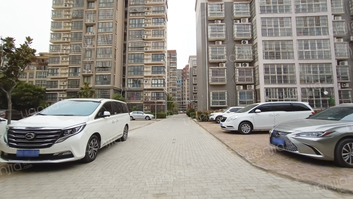 富侨花园外景图