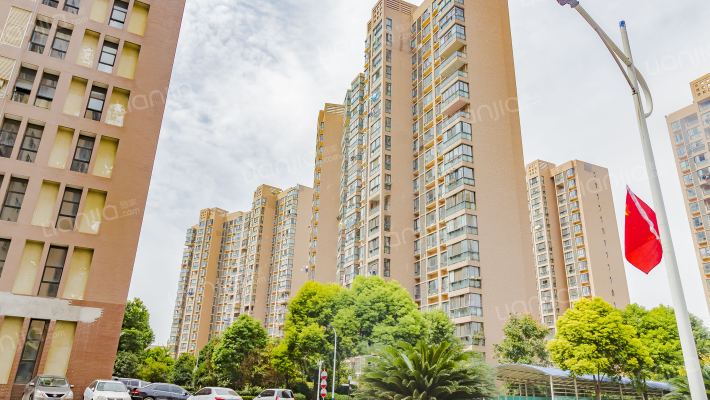 东方玉龙居外景图