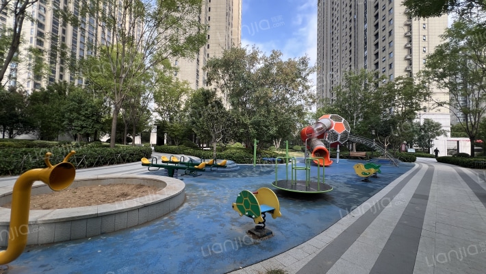 荣邦城东区外景图