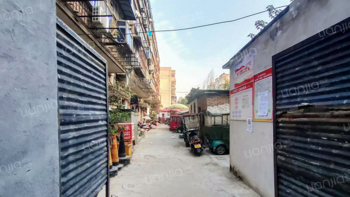 金泰小区外景图