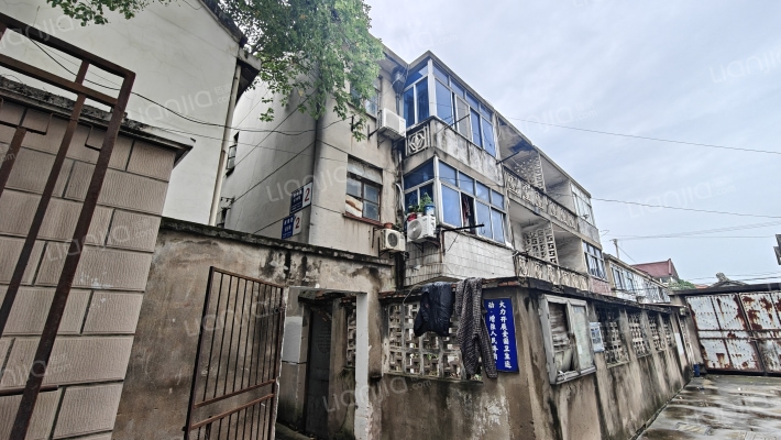 浦南路616号外景图