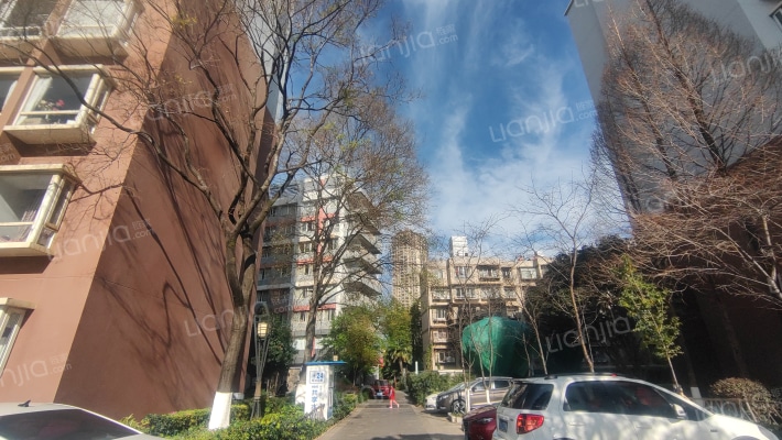 云南映象B区外景图