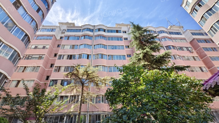 蓝天翠园外景图