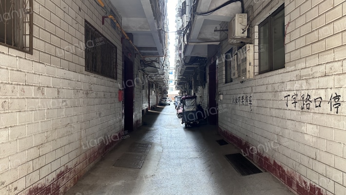 苑陵胡同外景图