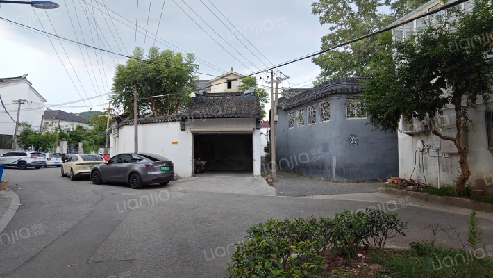 殿泾新村外景图