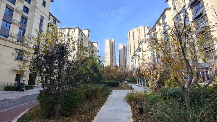 荣威紫郡外景图