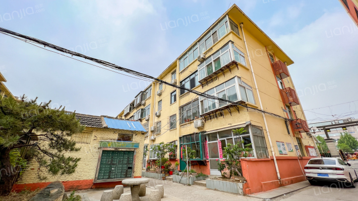 中铁佳园外景图