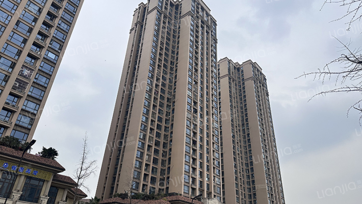 中加水岸外景图