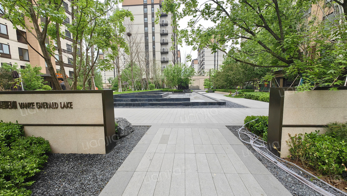 万科翡翠晋阳湖外景图