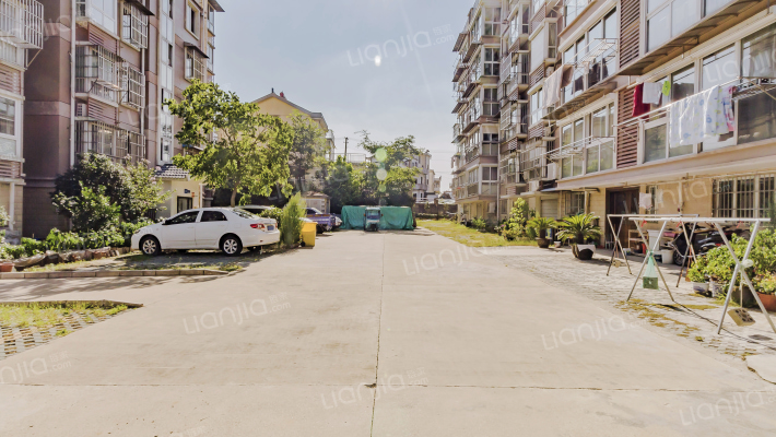 丹阳湖南路16号院外景图