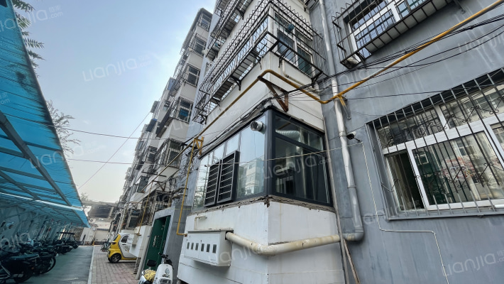 邯郸市红星服装厂家属院外景图