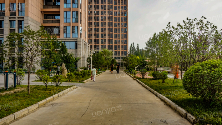 汉江国际老年公寓外景图