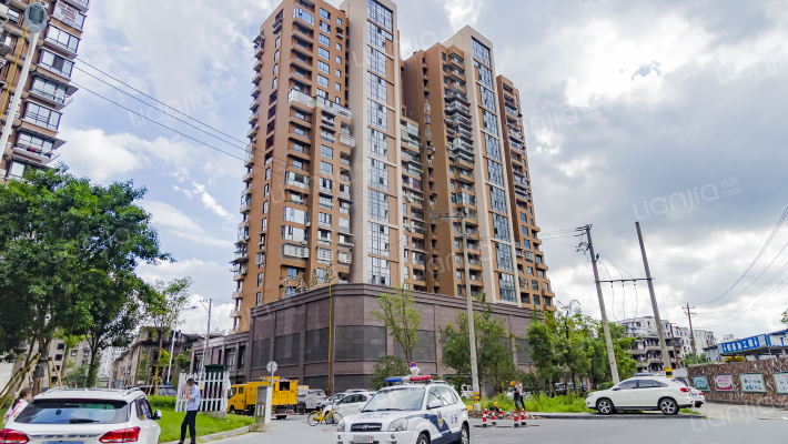 华里嘉苑外景图