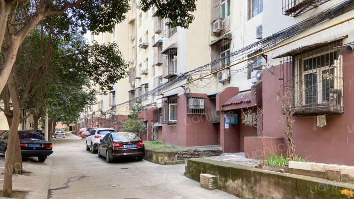 五环社区民主坊外景图