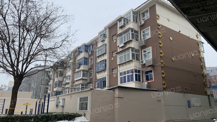 司法局宿舍外景图