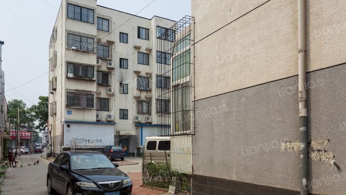 新星公寓外景图