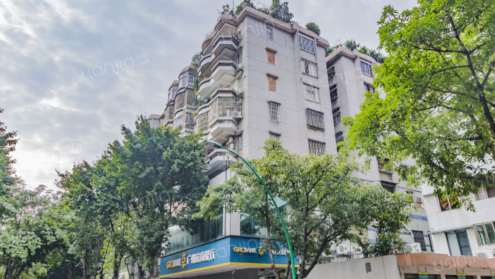 禺山大道外景图