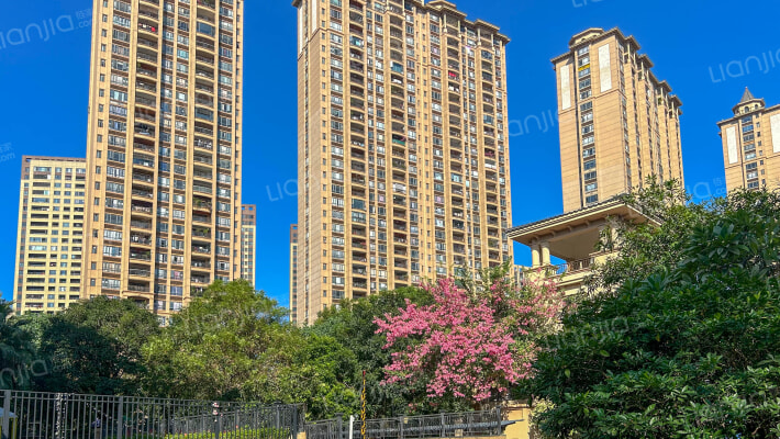 敏捷畔海御峰花园A区外景图