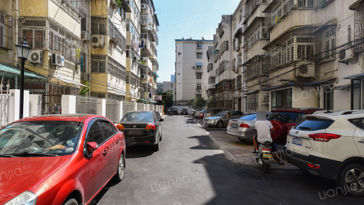 灯具厂宿舍外景图