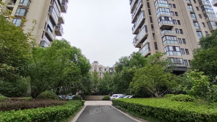 阳光景台公寓外景图