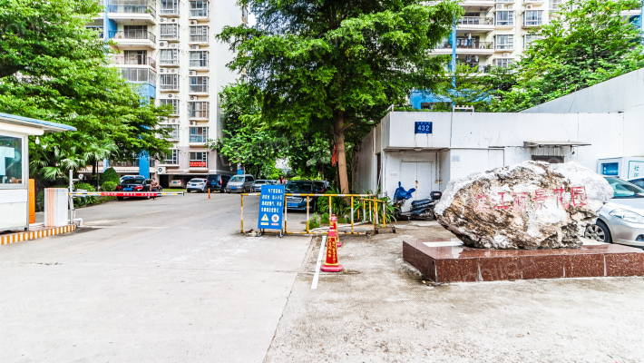 滨江丽景花园外景图