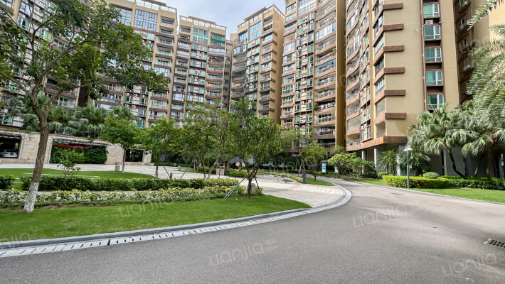 海愉半岛花园外景图