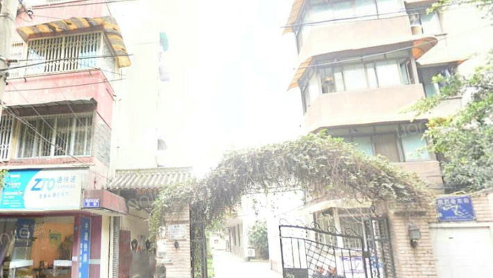 燃灯寺东街5号外景图