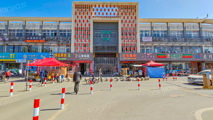 华云小区外景图