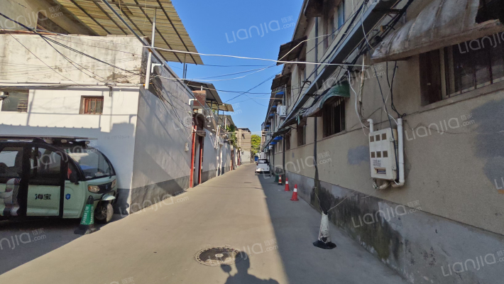 长村张乡政府家属院外景图