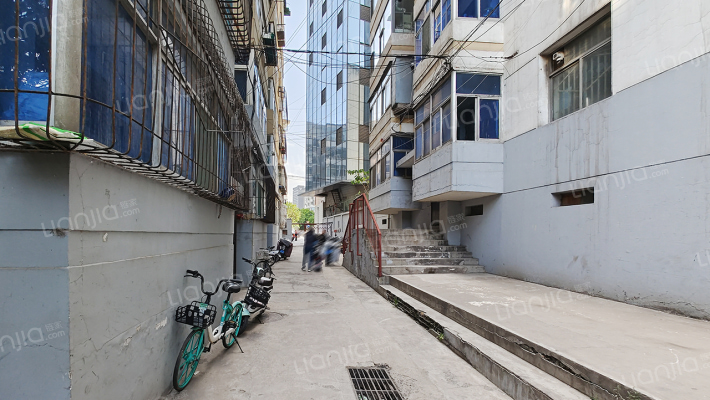 滨河饭店宿舍外景图