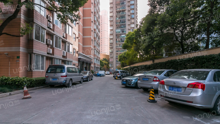 静安兴海城外景图