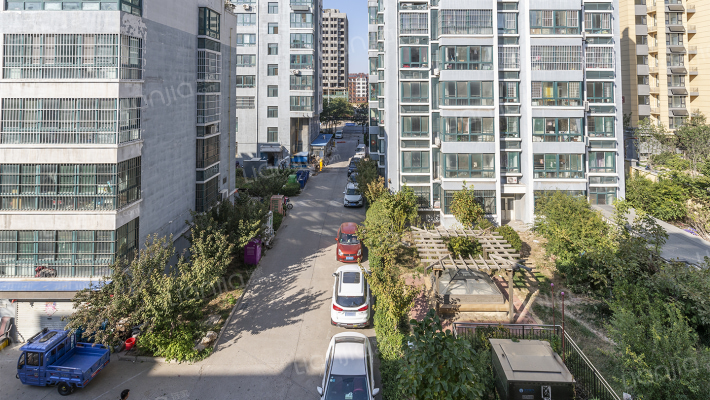 清秀苑小区外景图