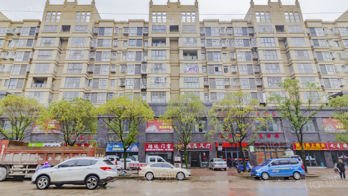 金叶名庭外景图