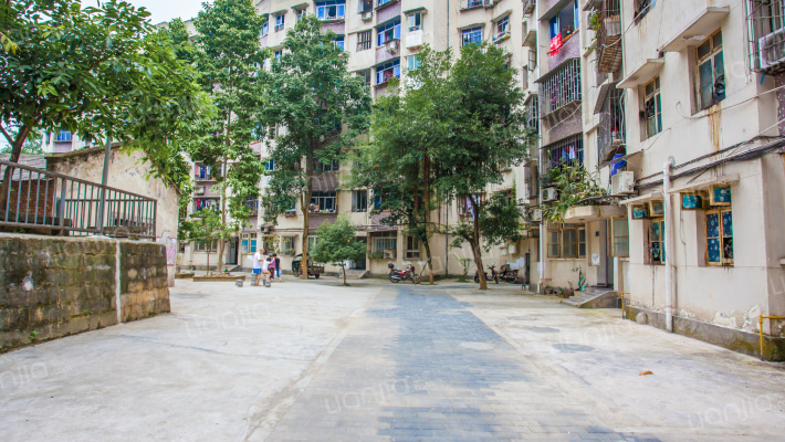 大江四组团外景图