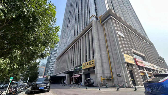 华侨大厦外景图