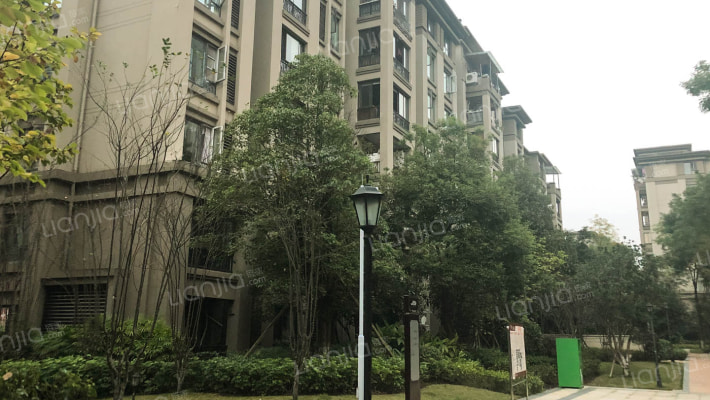 隆鑫爱琴海二期外景图