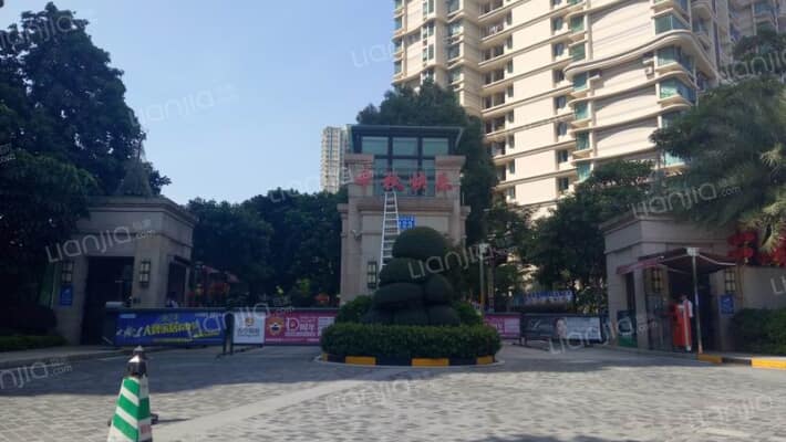 雅居乐铂爵山外景图