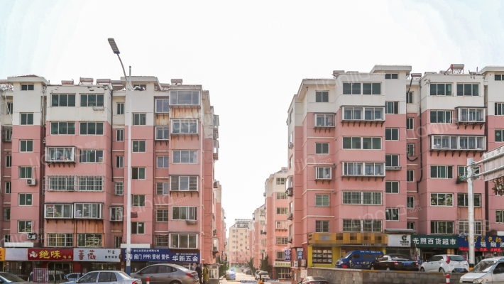 华新小区外景图