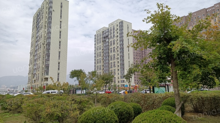 山河御景外景图