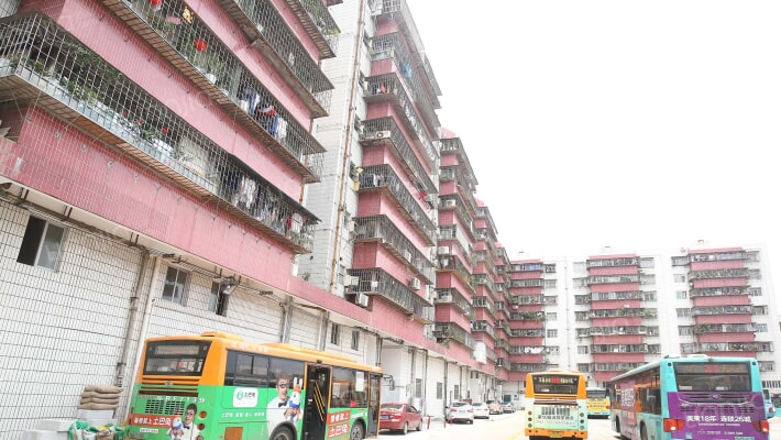 东昌路4号公交综合楼外景图