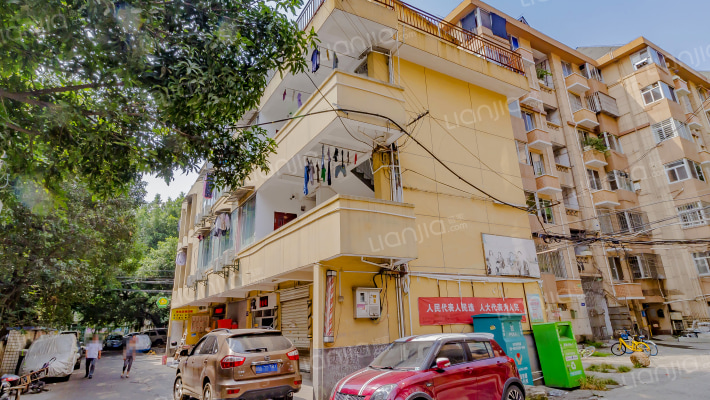 黎明新村玫瑰园外景图