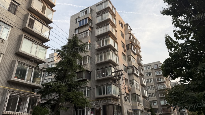 34中市场街外景图