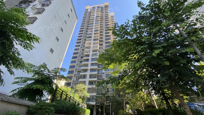 和信广场外景图