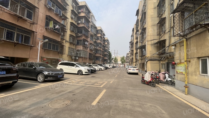 技防小区外景图