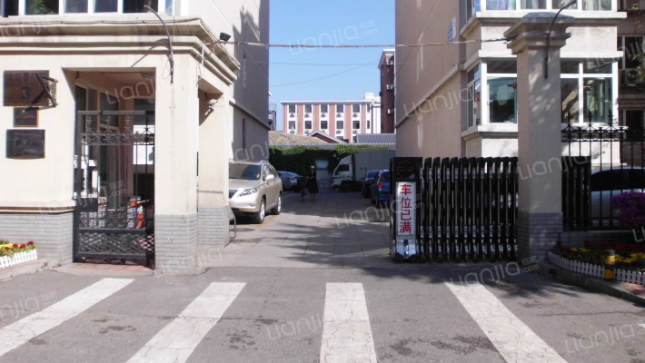 大红罗厂3号院外景图