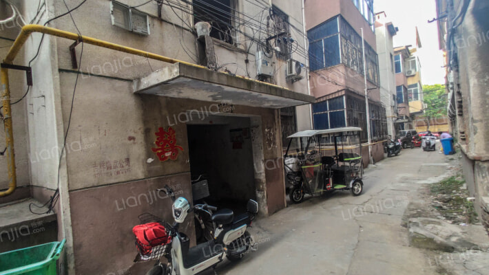 东关四队家属院外景图