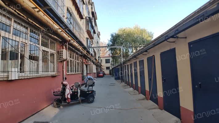 城管一社外景图